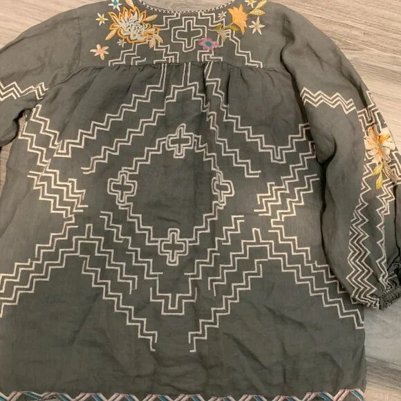 Johnny Was Embroidered Olive Green Tunic Top - Size S - Picture 8 of 8